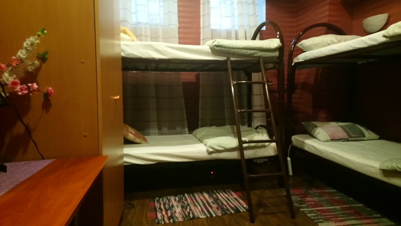 Гостиница Хостел Полянка на Чистых Прудах Москва